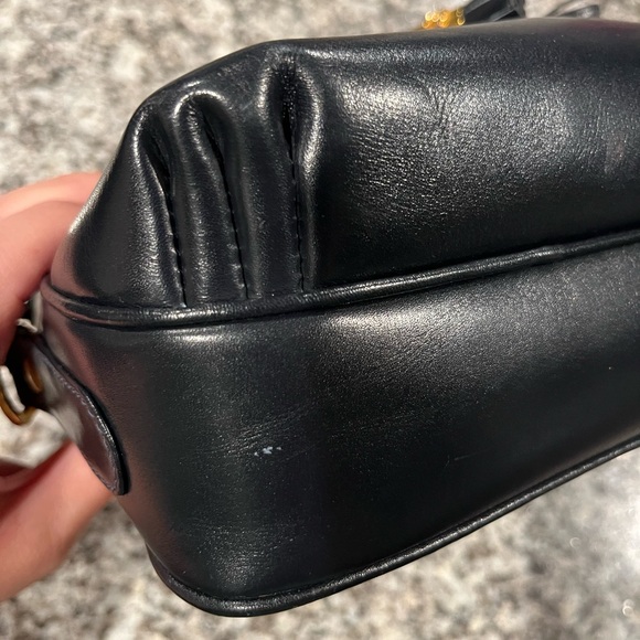 Gucci Vintage Navy Crossbody - Picture 2 of 16